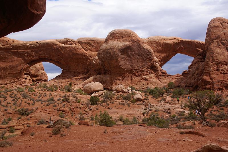 DSC04834.JPG - North & South Windows - Arches NP