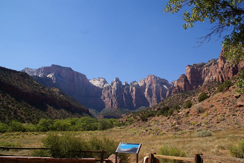 DSC05298.JPG - Alter of Sacrifice - Zion NP