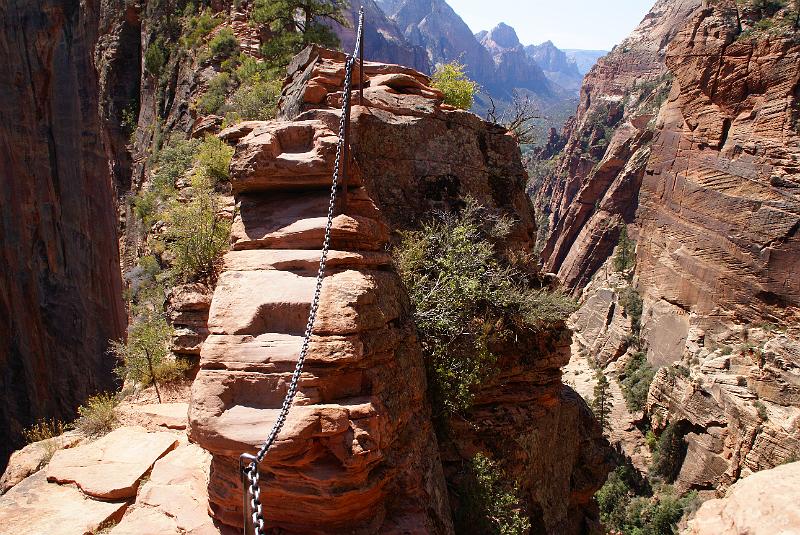 DSC05352.JPG - Angels Landing Trail - Zion NP